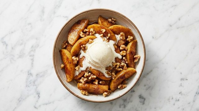 Fried Apples with Cinnamon